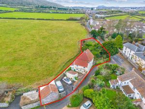 Photo 32- click for photo gallery